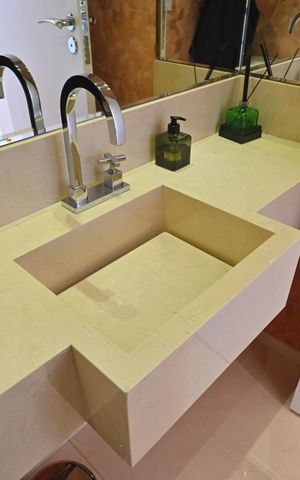 Apartamento à venda com 205m², 3 quartos e 4 vagasLavabo