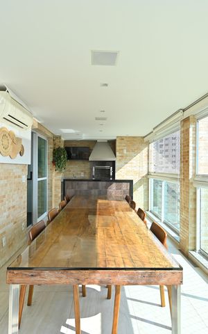 Apartamento à venda com 205m², 3 quartos e 4 vagasVaranda Gourmet