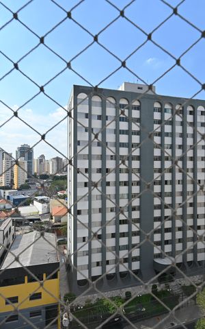 Apartamento à venda com 205m², 3 quartos e 4 vagasVista da Suíte 2