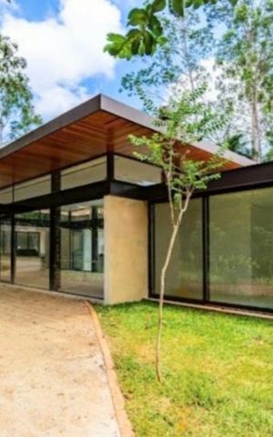 Casa à venda com 734m², 5 quartos e 5 vagas