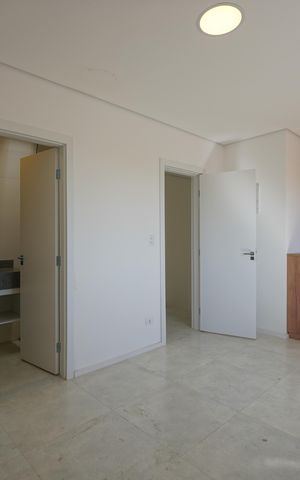 Casa de condomínio à venda com 115m², 3 quartos e 2 vagasSuíte
