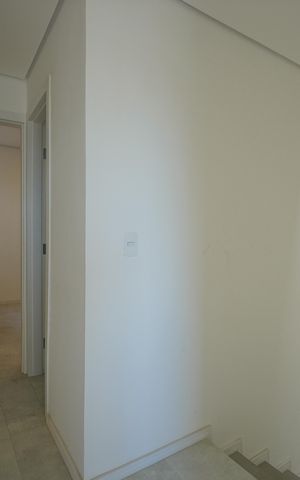 Casa de condomínio à venda com 115m², 3 quartos e 2 vagasCorredor
