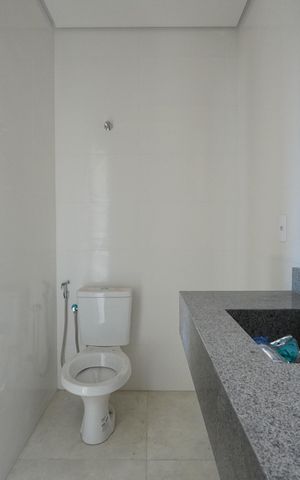 Casa à venda com 120m², 3 quartos e 2 vagasBanheiro da Suíte