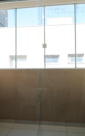 Apartamento para alugar com 80m², 2 quartos e 1 vagaSacada