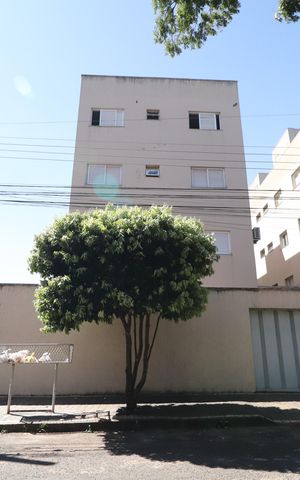 Apartamento para alugar com 80m², 2 quartos e 1 vagaFachada