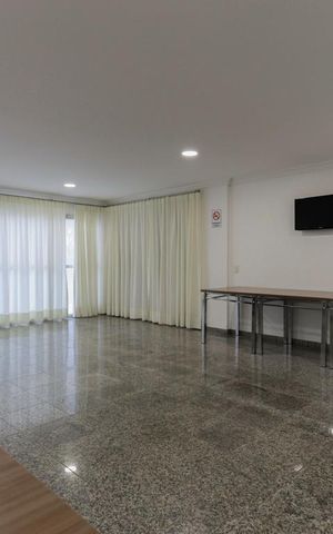 Apartamento à venda com 91m², 3 quartos e 2 vagas Apartamento à venda com 91m², 3 quartos e 2 vagasÁrea comum - Salão de festas 1