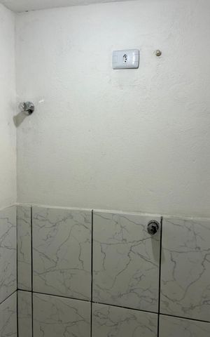 Studio para alugar com 20m², 1 quarto e sem vaga Studio para alugar com 20m², 1 quarto e sem vagaBanheiro