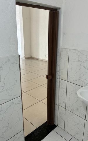 Studio para alugar com 20m², 1 quarto e sem vaga Studio para alugar com 20m², 1 quarto e sem vagaBanheiro
