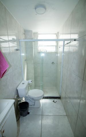 Apartamento à venda com 55m², 2 quartos e sem vagaBanheiro
