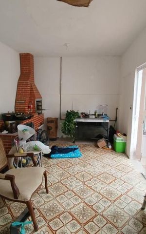 Casa à venda com 180m², 3 quartos e 3 vagas