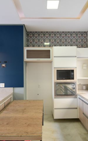 Casa de condomínio para alugar com 310m², 3 quartos e 4 vagasCozinha