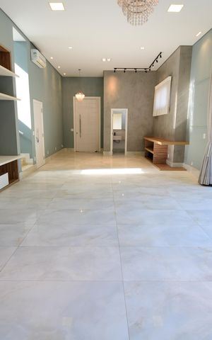 Casa de condomínio para alugar com 310m², 3 quartos e 4 vagasSala