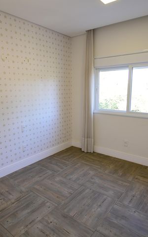 Casa de condomínio para alugar com 310m², 3 quartos e 4 vagasQuarto 2 - Suíte