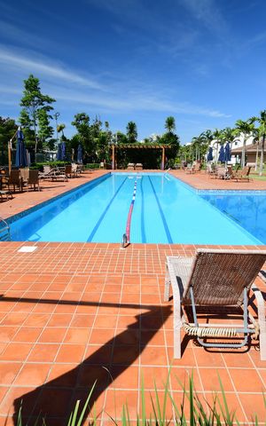 Casa de condomínio para alugar com 310m², 3 quartos e 4 vagasÁrea comum - Piscina