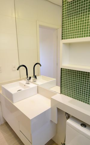 Casa de condomínio para alugar com 310m², 3 quartos e 4 vagasBanheiro Suíte