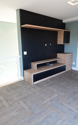 Casa de condomínio para alugar com 310m², 3 quartos e 4 vagasSala de TV