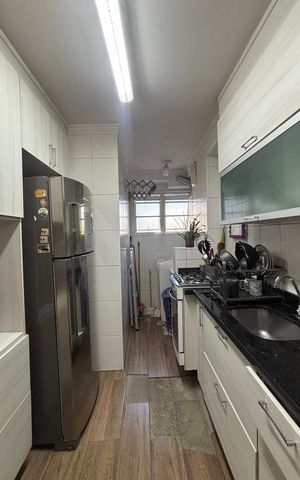 Apartamento à venda com 51m², 2 quartos e 1 vaga Apartamento à venda com 51m², 2 quartos e 1 vagaCozinha