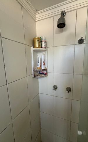 Apartamento à venda com 51m², 2 quartos e 1 vaga Apartamento à venda com 51m², 2 quartos e 1 vagaBanheiro