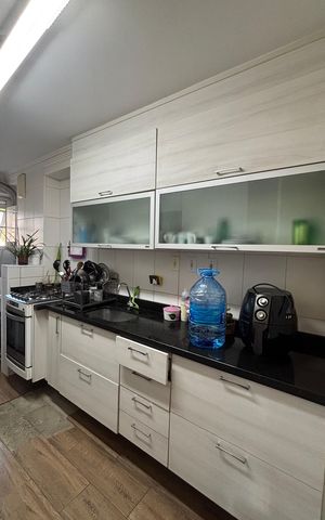 Apartamento à venda com 51m², 2 quartos e 1 vaga Apartamento à venda com 51m², 2 quartos e 1 vagaCozinha