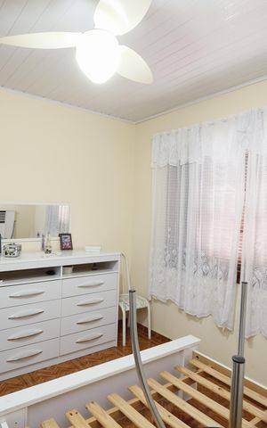 Casa à venda com 120m², 4 quartos e 1 vagaQuarto 4