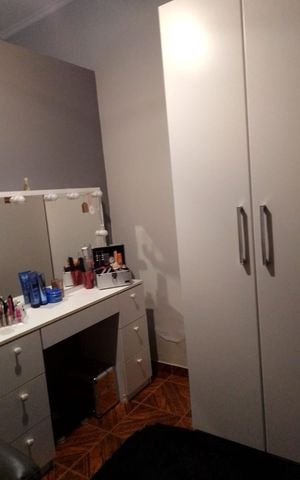 Casa à venda com 132m², 3 quartos e 2 vagas Casa à venda com 132m², 3 quartos e 2 vagasQuarto