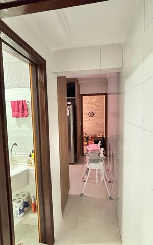 Casa à venda com 150m², 3 quartos e 2 vagas Casa à venda com 150m², 3 quartos e 2 vagasCorredor