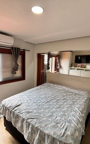 Casa à venda com 150m², 3 quartos e 2 vagas Casa à venda com 150m², 3 quartos e 2 vagasQuarto 3