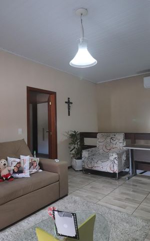 Casa à venda com 186m², 2 quartos e 2 vagassala