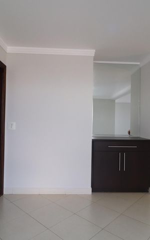 Apartamento para alugar com 134m², 4 quartos e 3 vagasSala