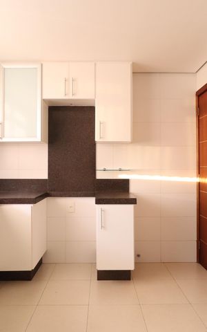 Apartamento para alugar com 134m², 4 quartos e 3 vagasCozinha