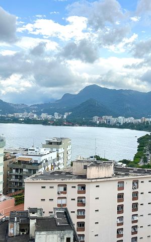 Apartamento à venda com 174m², 4 quartos e 2 vagas