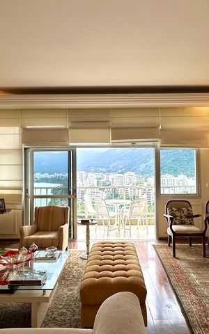 Apartamento à venda com 174m², 4 quartos e 2 vagas