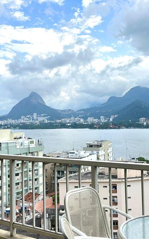 Apartamento à venda com 174m², 4 quartos e 2 vagas