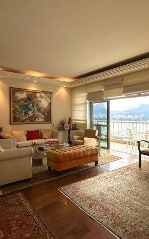 Apartamento à venda com 174m², 4 quartos e 2 vagas