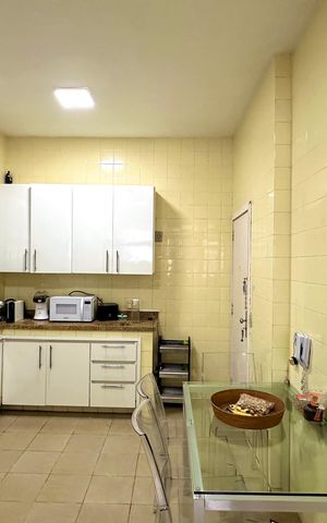 Apartamento à venda com 174m², 4 quartos e 2 vagas