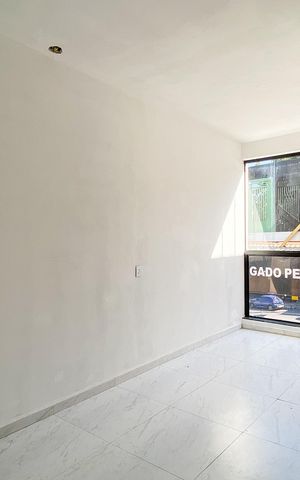 Casa para alugar com 70m², 2 quartos e sem vaga Casa para alugar com 70m², 2 quartos e sem vagaSala/cozinha