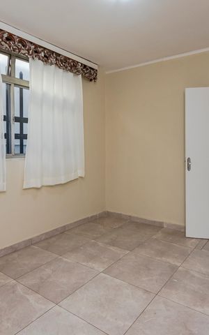 Casa para alugar com 190m², 4 quartos e 2 vagas Casa para alugar com 190m², 4 quartos e 2 vagasCopa