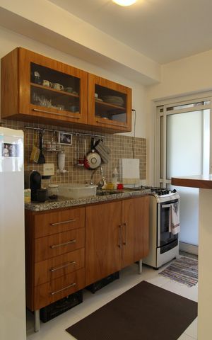 Apartamento para alugar com 76m², 2 quartos e 1 vagaCozinha e Área de Serviço