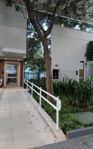 Apartamento para alugar com 76m², 2 quartos e 1 vagaFachada