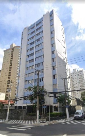 Apartamento para alugar com 135m², 3 quartos e 3 vagas Apartamento para alugar com 135m², 3 quartos e 3 vagasFachada