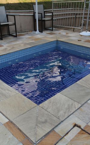 Casa de condomínio à venda com 119m², 4 quartos e 2 vagasÁrea comum - Piscina