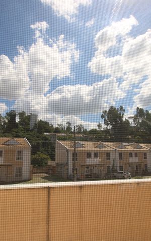 Casa de condomínio à venda com 119m², 4 quartos e 2 vagasSala - Vista