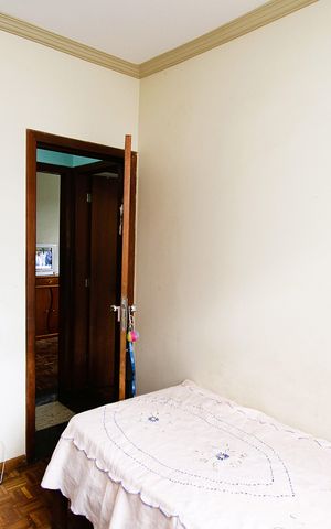 Apartamento à venda com 130m², 4 quartos e 1 vagaQuarto 2