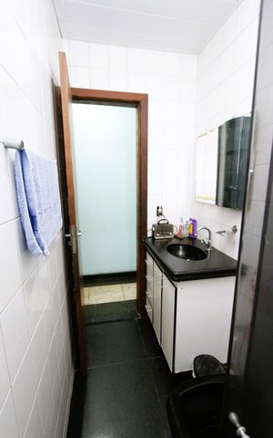 Apartamento à venda com 130m², 4 quartos e 1 vagaBanheiro Social