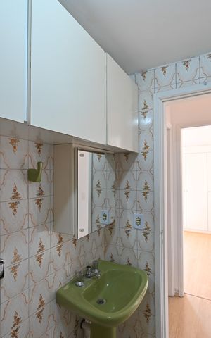 Apartamento à venda com 49m², 2 quartos e 1 vagaBanheiro Social