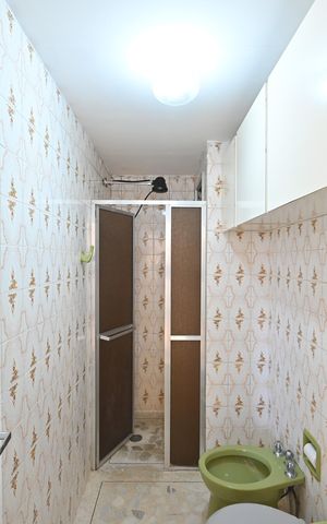 Apartamento à venda com 49m², 2 quartos e 1 vagaBanheiro Social