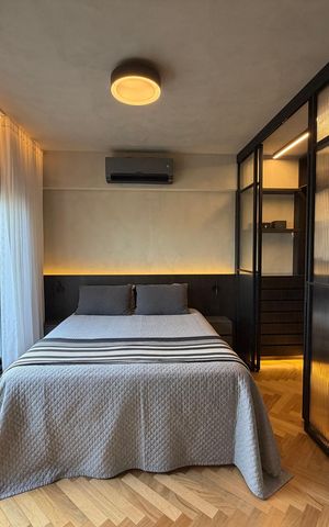 Apartamento à venda com 130m², 3 quartos e 3 vagas Apartamento à venda com 130m², 3 quartos e 3 vagasQuarto
