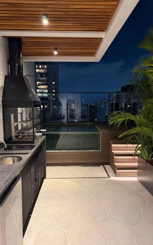 Apartamento à venda com 130m², 3 quartos e 3 vagas Apartamento à venda com 130m², 3 quartos e 3 vagasVaranda