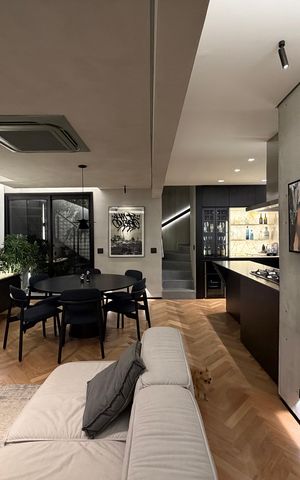 Apartamento à venda com 130m², 3 quartos e 3 vagas Apartamento à venda com 130m², 3 quartos e 3 vagasSala