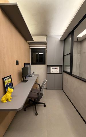 Apartamento à venda com 130m², 3 quartos e 3 vagas Apartamento à venda com 130m², 3 quartos e 3 vagasEscritório